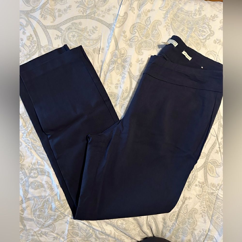 Dana Buchman Straight Leg Navy Pants